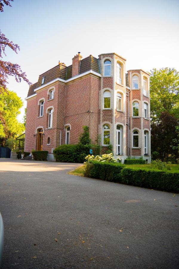Chambre Au Chateau De St-Pierre-Brouck 圣皮埃尔布鲁克 外观 照片