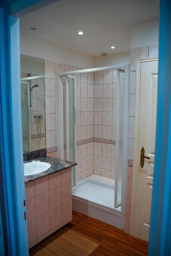 Chambre Au Chateau De St-Pierre-Brouck 圣皮埃尔布鲁克 外观 照片