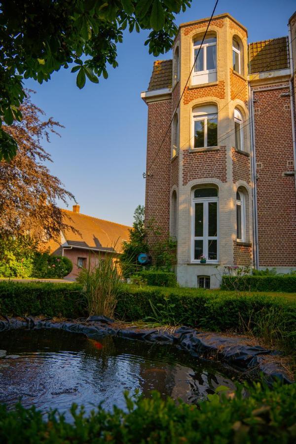 Chambre Au Chateau De St-Pierre-Brouck 圣皮埃尔布鲁克 外观 照片