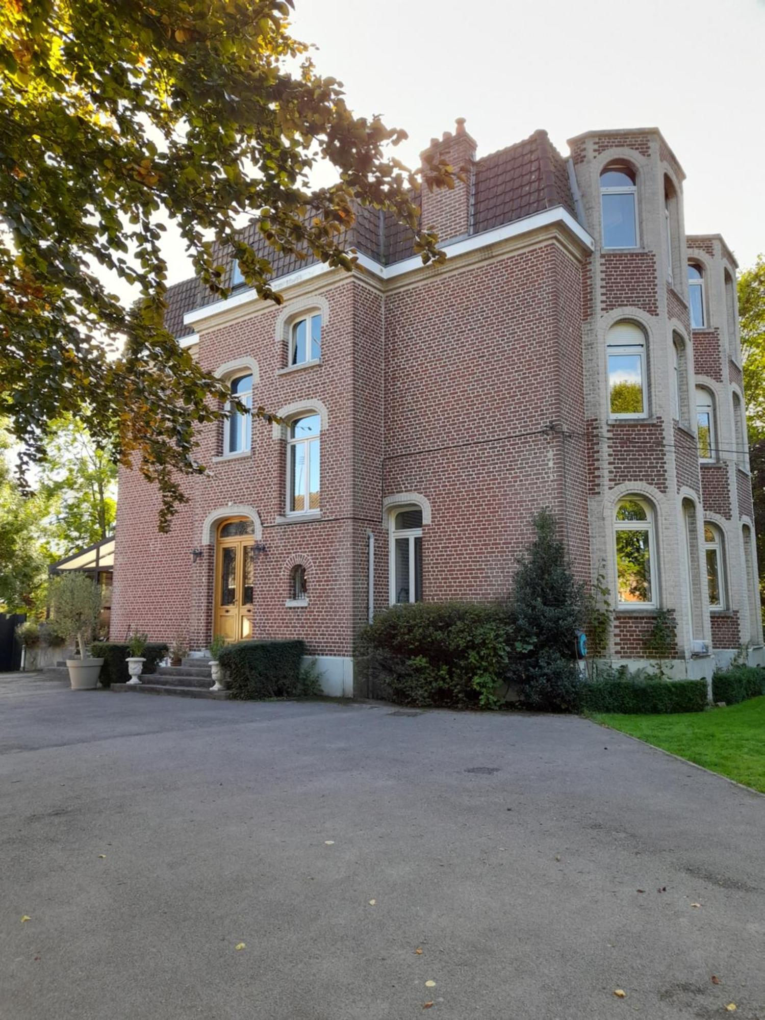 Chambre Au Chateau De St-Pierre-Brouck 圣皮埃尔布鲁克 外观 照片