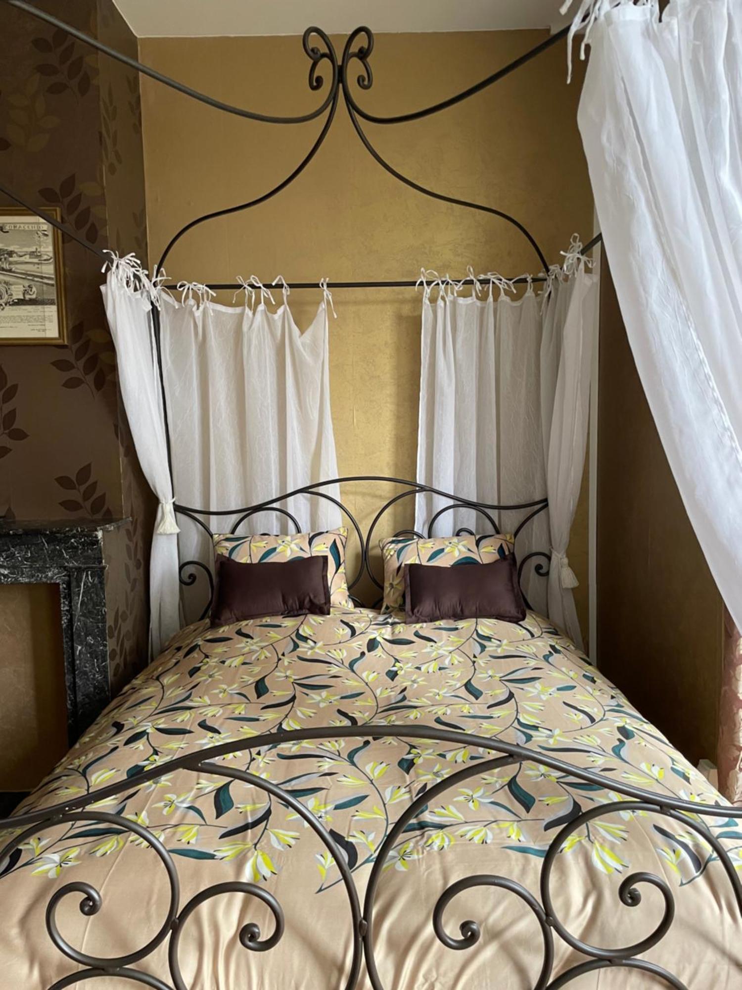 Chambre Au Chateau De St-Pierre-Brouck 圣皮埃尔布鲁克 外观 照片